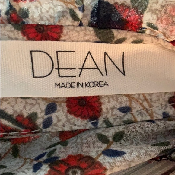 Floral blouse - Picture 5 of 5